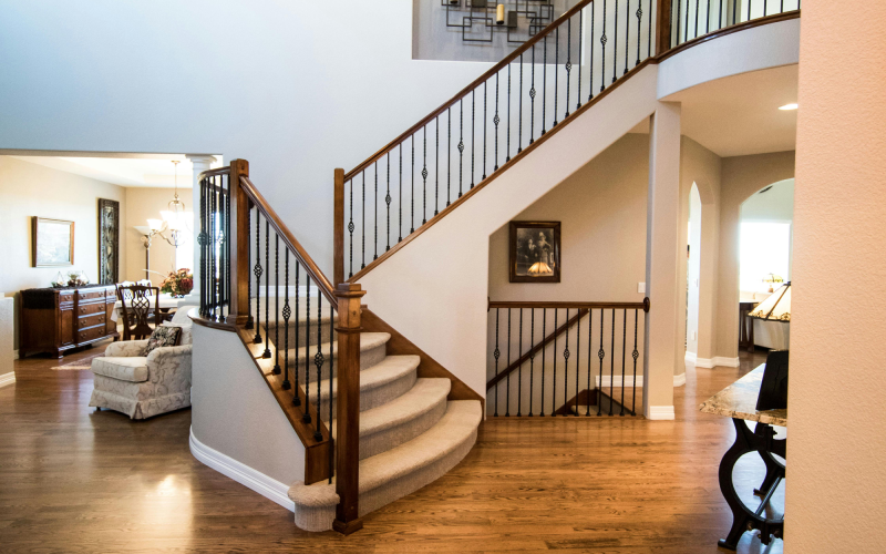 Get started with a<br>bridge loan today.
