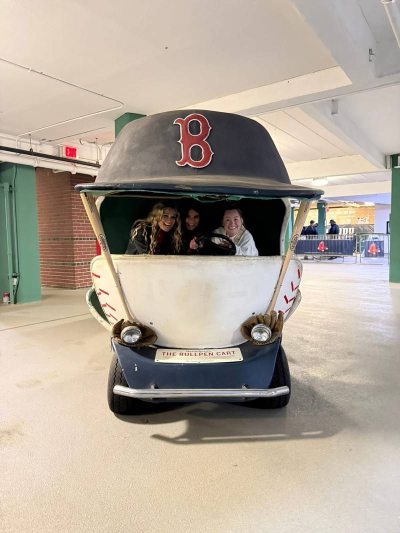 Bullpen cart